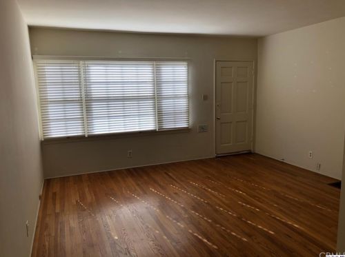 440 Stocker St, Glendale CA  91202-2331 exterior