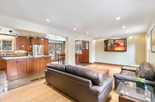 4991 Chester St, Englewood CO 80111-1330 exterior