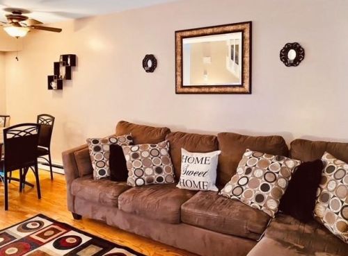 203 Arthurs Way, Glocester, RI 02859-3541