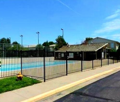 1250 Monaco Pkwy, Denver CO  80224-2841 exterior