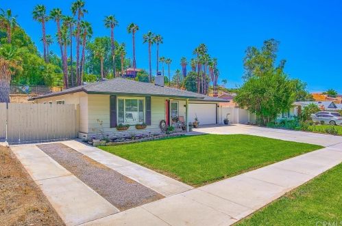 10094 Shady View St, Riverside, CA 92503-5443