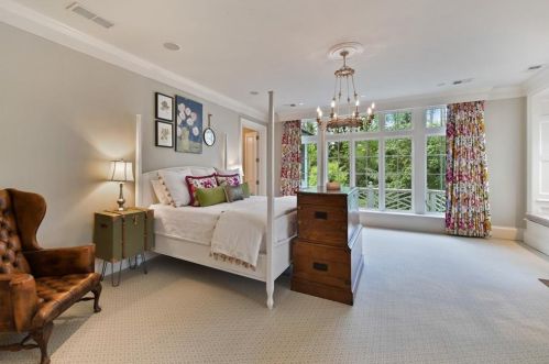 62 Brookhaven Dr, Atlanta GA  30319-1143 exterior