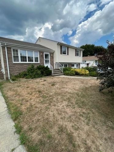 9 Jackson St, Providence, RI 02904-4222