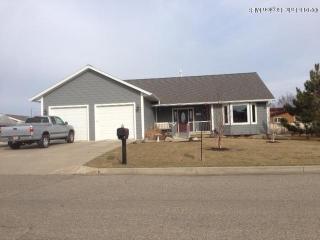 840 7th St, Wadena, MN 56482-1935