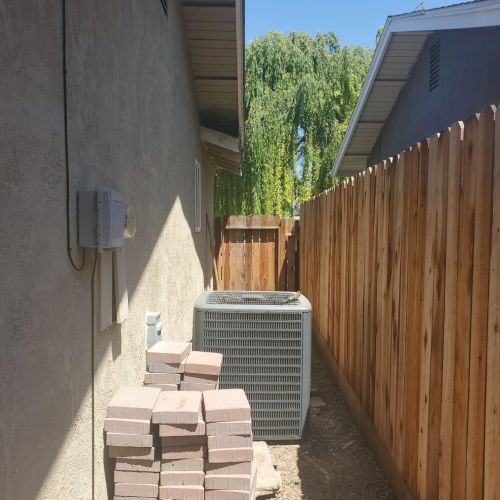 260 Earlham Dr, Turlock CA 95382-1700 exterior