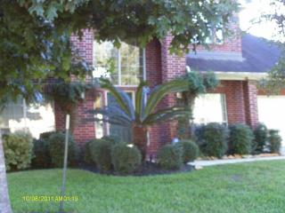 17507 Colony Creek Dr, Spring TX  77379-2321 exterior