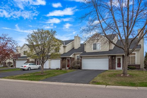 4220 Merrimac Ln, Minneapolis MN  55446-1380 exterior