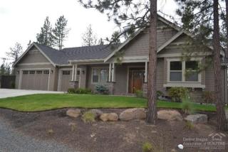 62701 Mt Thielsen Dr, Bend, OR 97701-5792