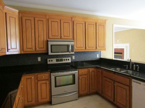 1259 Saxony Dr, Conyers GA  30013-6611 exterior