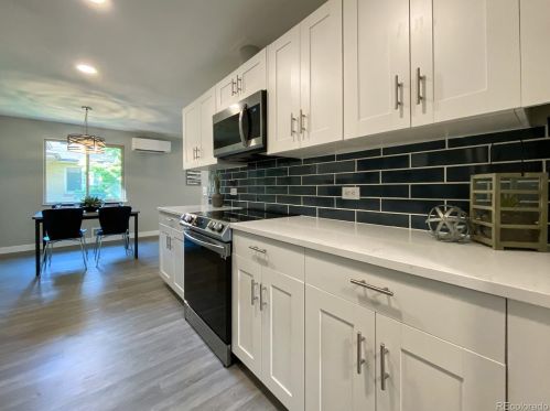 3106 Acoma St, Englewood CO 80110-2411 exterior