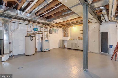 9320 Sudbury Rd, Silver Spring MD 20901-3505 exterior