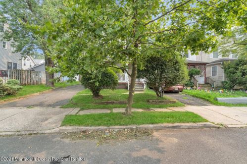 237 Drs James Parker Blvd, Tinton Falls NJ  07701-1338 exterior