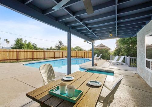 28755 Canyon Rd, Valley Center, CA 92082-6534