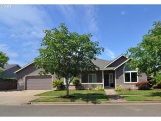 1321 Zinfandel Ln, Eugene, OR 97404-3873