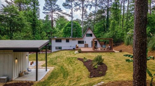 3878 Foxford Dr, Atlanta GA  30340-4407 exterior