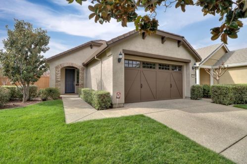 7504 Abbey Cir, Elk Grove, CA 95757-5103