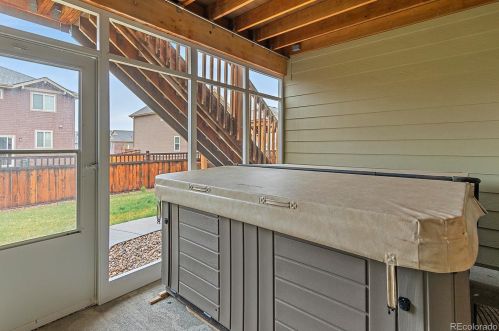 6097 Flanders St, Denver CO  80019-2120 exterior