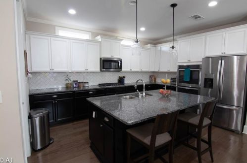 1382 Custer Way, Atlanta GA  30316-3193 exterior