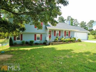 2725 Brookton Ln, Dacula, GA 30019-1587