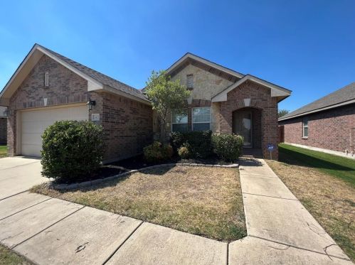 2421 Clairborne Dr, Fort Worth TX  76177-8204 exterior