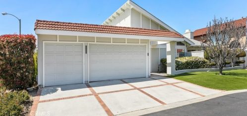 23335 Gondor Dr, El Toro, CA 92630-3725