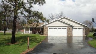 2426 Anderson Dr, Belvidere, IL 61008-8575