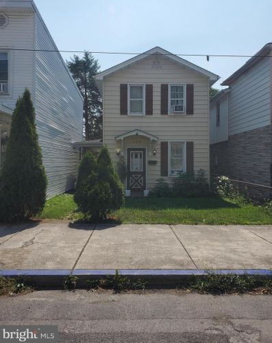 428 Columbia St, Cumberland, MD 21502-1625
