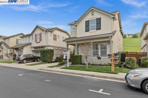 6137 Shadow Hill Dr, Pleasanton, CA 94568-7885