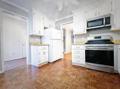 1400 Old Virginia Ct, Marietta GA  30067-8462 exterior