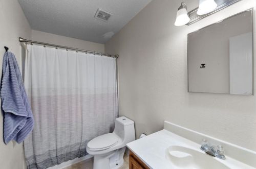 960 Stone Chapel Way, Fort Worth TX  76179-7304 exterior