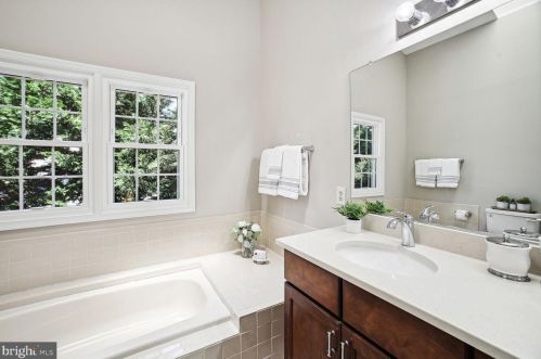 725 Sonata Way, Silver Spring MD exterior