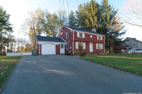 213 Buttonball Ln, Glastonbury, CT 06033-3221
