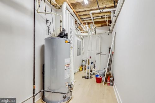 106 Geneva Ave, Silver Spring MD  20910-5105 exterior