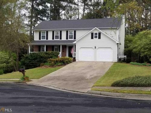 1540 Summit Pond Cir, Loganville, GA 30052-5394