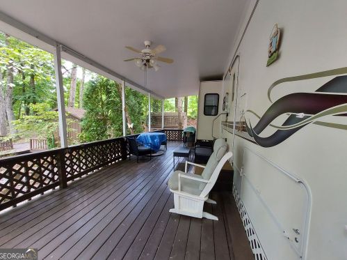 53 Park Vista Dr, Cleveland, GA 30528-2254