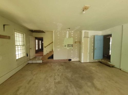 1480 Pineview Ln, Conyers GA  30012-4145 exterior