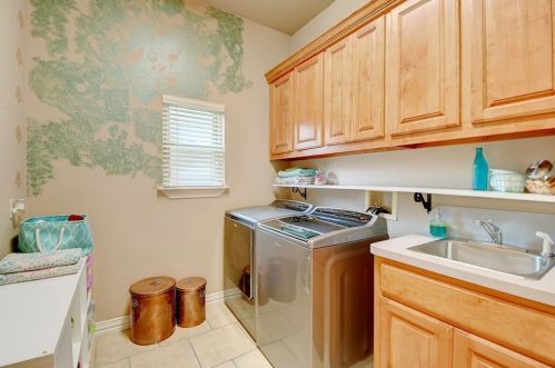 6609 Simmons Rd, Fort Worth TX  76182-4267 exterior