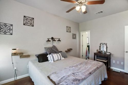 4514 Credo Ln, Austin TX  78725-2929 exterior