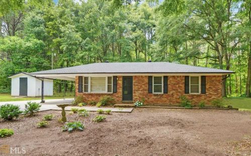 124 Bannister Dr, Hartwell, GA 30643-4300