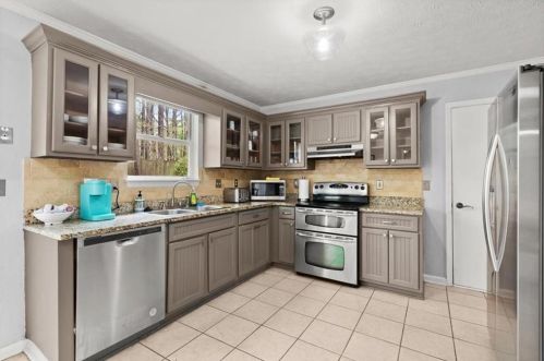 3748 Centennial Trl, Duluth GA  30096-6216 exterior