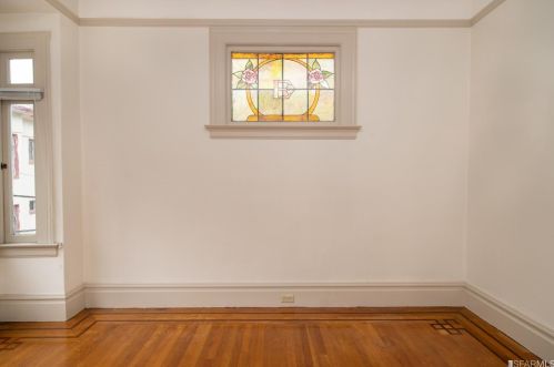 19 Bernard St, San Francisco CA  94133-4201 exterior