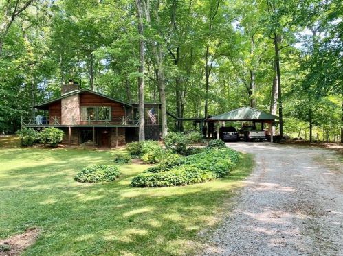 3075 Sweetwater Rd, Lithia Springs, GA 30122-2841