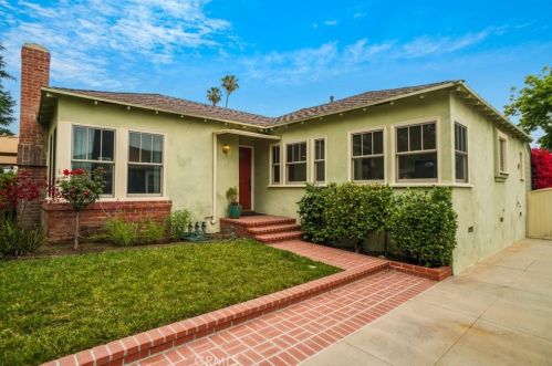 1250 Spazier Ave, Glendale CA  91201-1322 exterior
