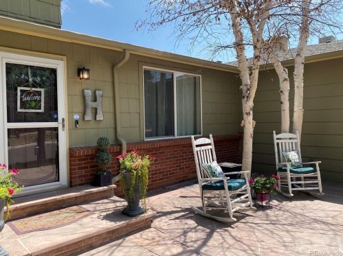 2642 Sable Way, Aurora CO  80014-2404 exterior