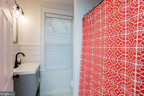 554 Spruce St, Lancaster PA  17603-3353 exterior