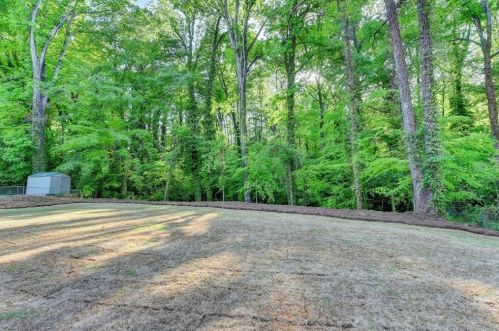2322 Henderson Mill Ct, Atlanta GA  30345-2208 exterior