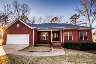 240 Shagbark Ln, Mayfield, GA 31087-4830