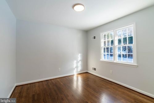 14805 Pebblestone Dr, Silver Spring MD exterior