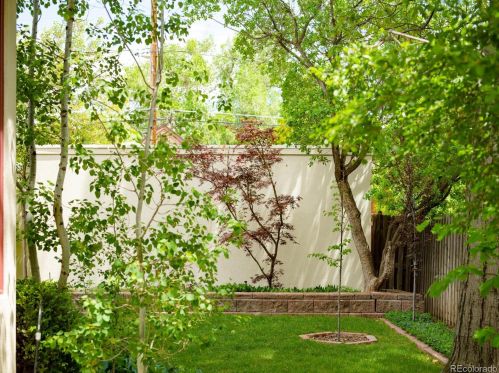 1110 Clayton St, Denver CO  80206-3212 exterior