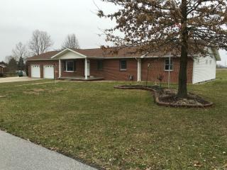 108 Stork St, Anna, IL 62906-2201
